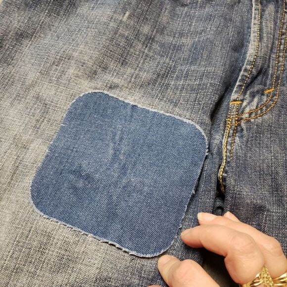 Vintage destroyed y2k Levi’s 559 Jeans Relaxed Straight Jeans - Distressed - Picture 5 of 16